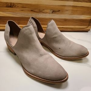 Rebel Women's Booties Size 8.5